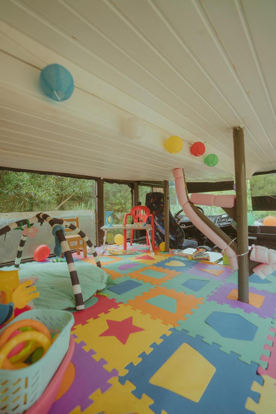 The Amazing Inacio Bus Converted Home Sintra Buitenkant foto