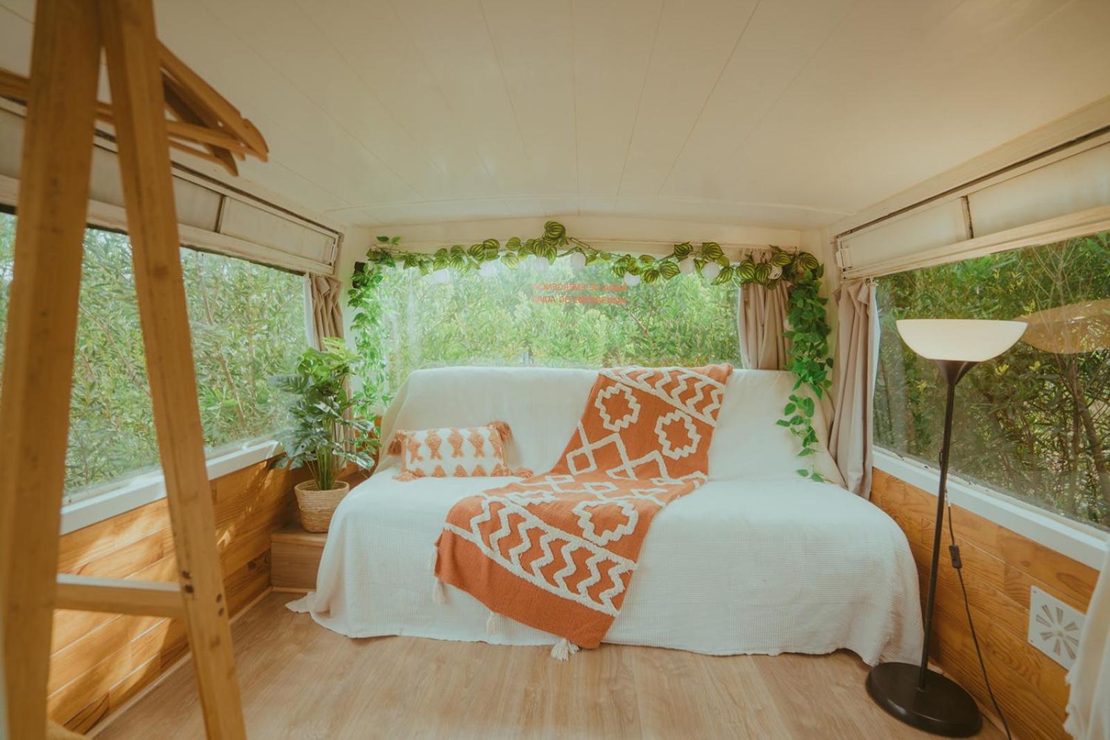 The Amazing Inacio Bus Converted Home Sintra Buitenkant foto