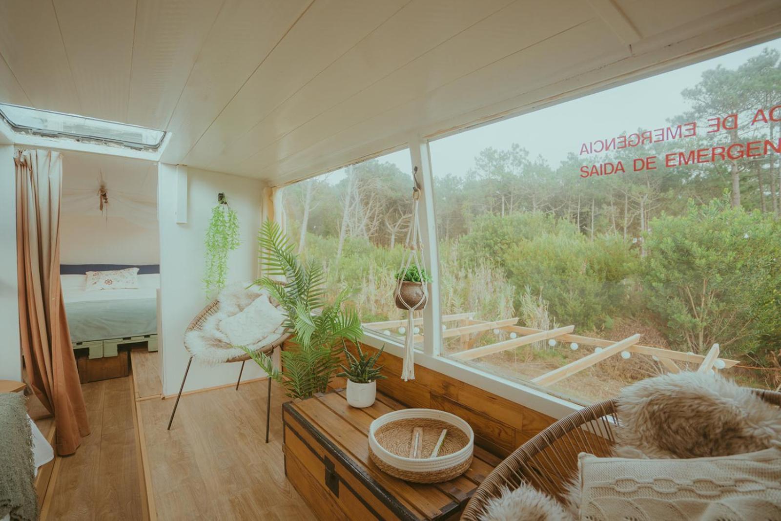 The Amazing Inacio Bus Converted Home Sintra Buitenkant foto