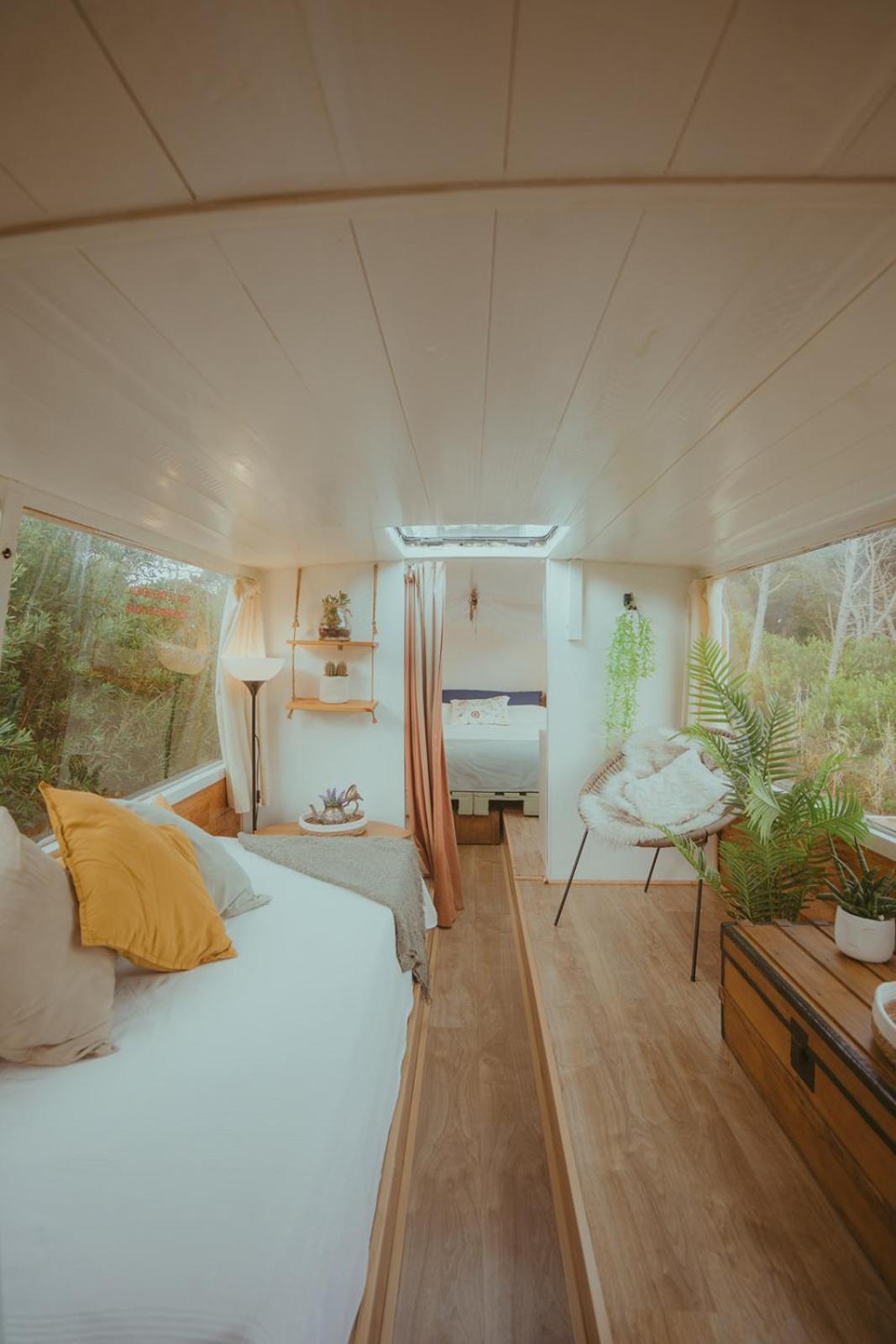 The Amazing Inacio Bus Converted Home Sintra Buitenkant foto